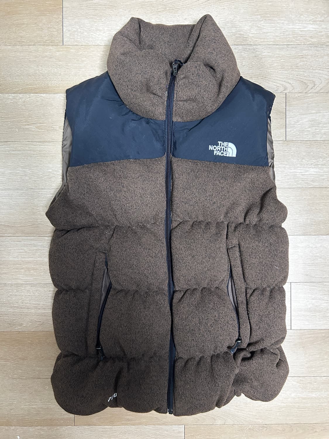 노스페이스 화이트라벨 700 구스 패딩 베스트 상품이미지1