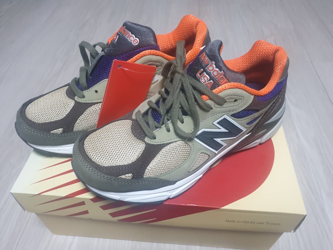 뉴발란스 990 상품이미지1