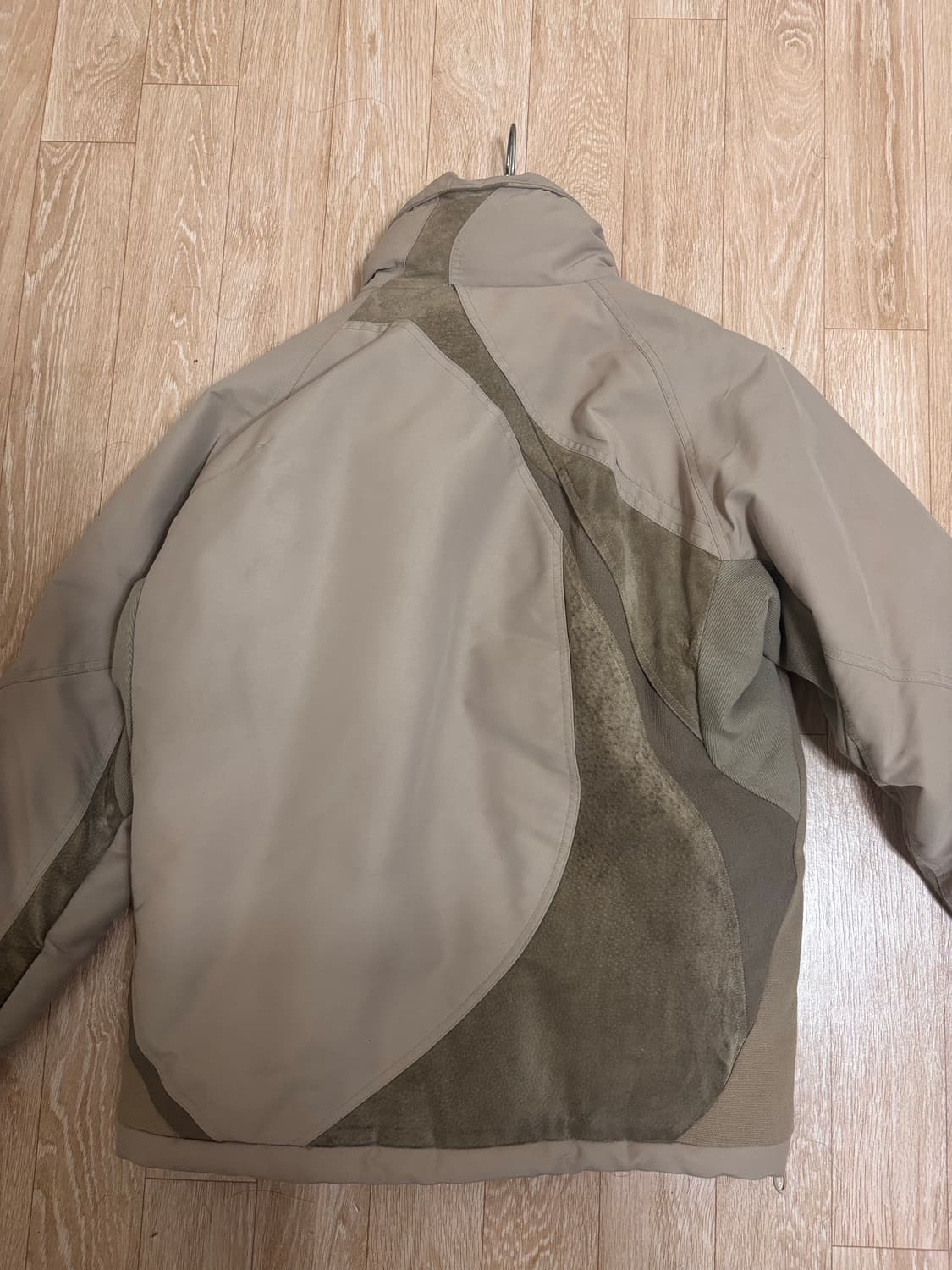 엑슬림 ep.2 베이지 패딩 판매 상품이미지4