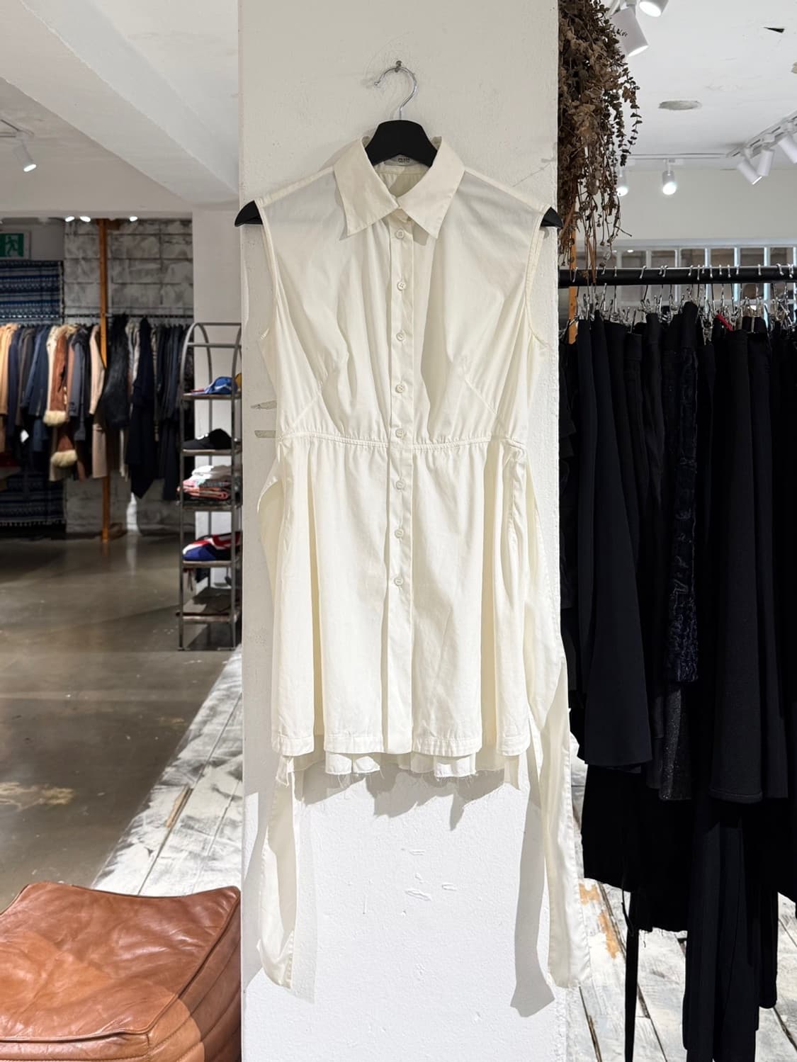 프라다 아이보리 타이 슬리브리스 미니 원피스 상품이미지1