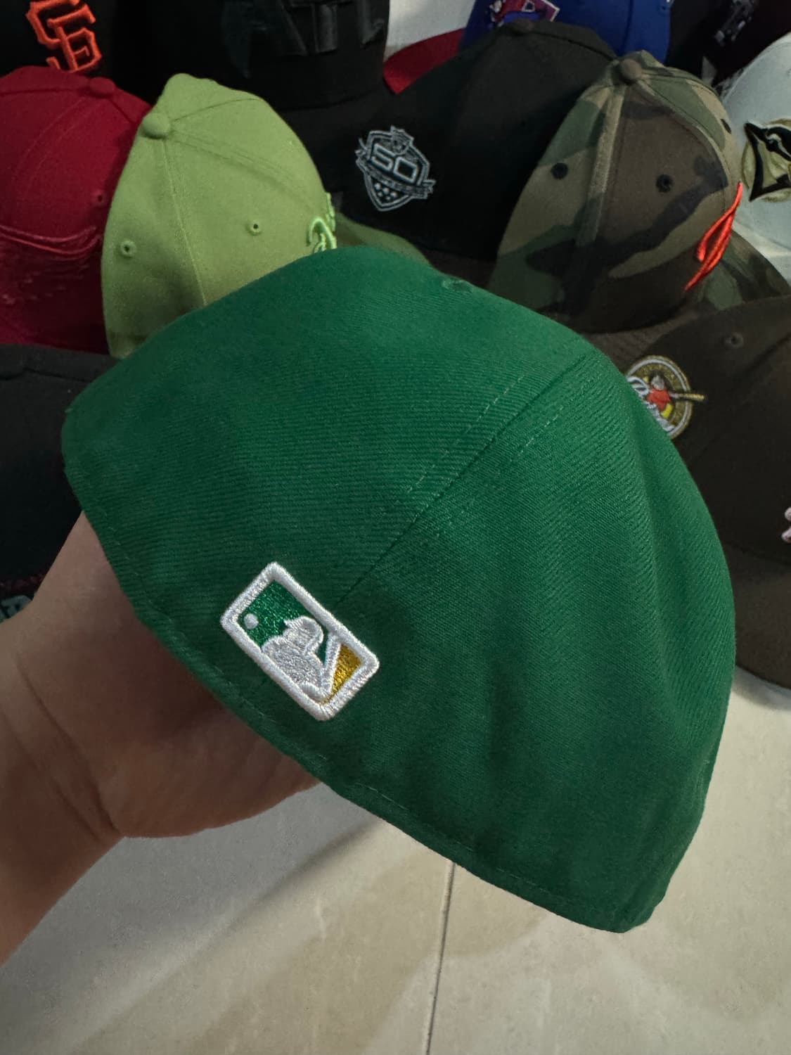 뉴에라 오클랜드 애슬레틱스 캡 5/8 미시착 처분  상품이미지2