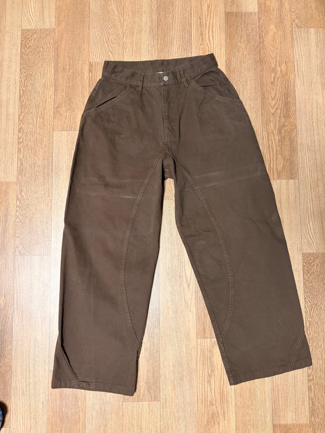 커브드 절개 와이드 치노 팬츠 브라운 M 상품이미지2