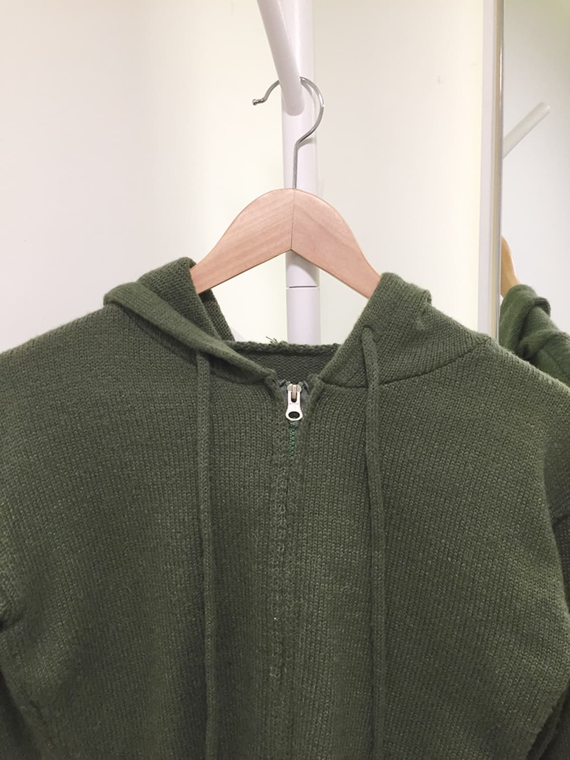 여성 빈티지 크롭 니트 후드집업 100 상품이미지4