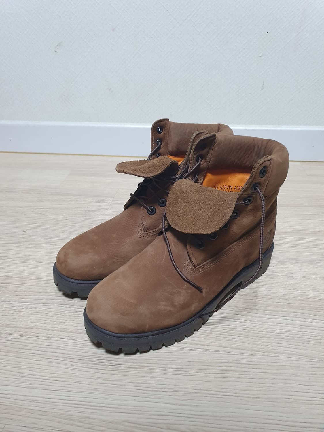 팀버랜드 6인치 프리미엄 부츠 브라운 250 상품이미지4