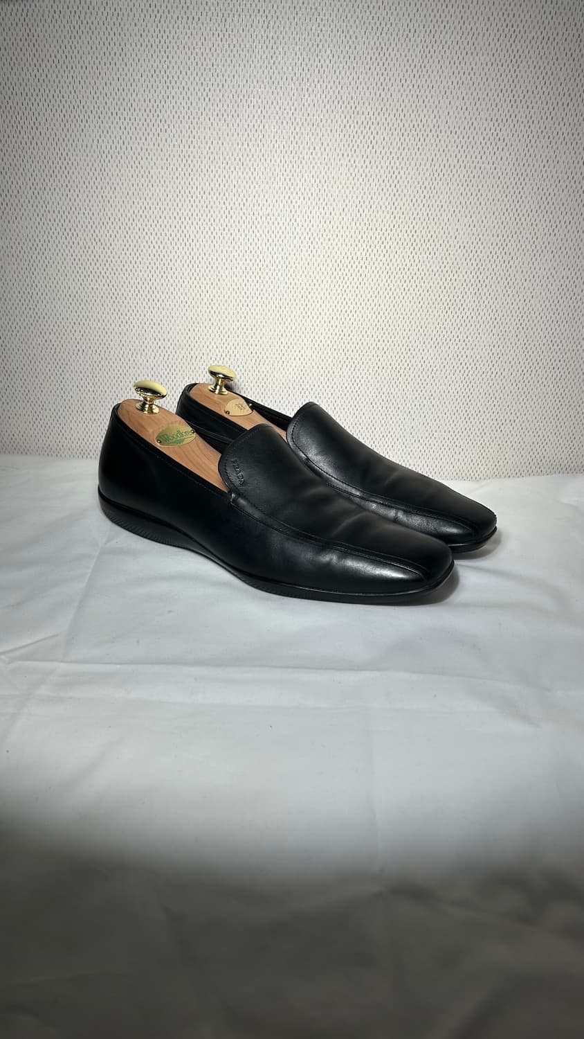 프라다 슬립온 로퍼 상품이미지1