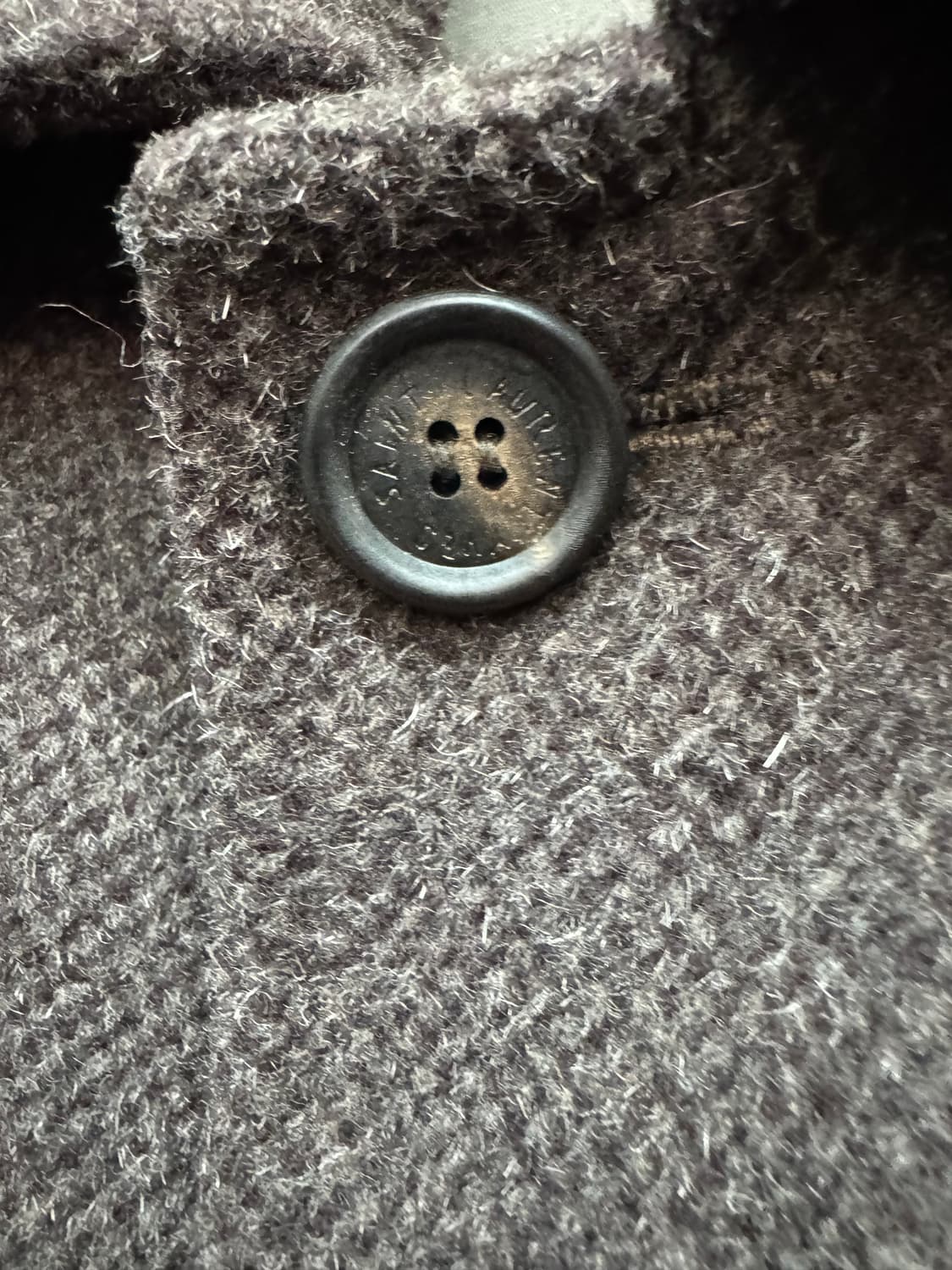 입생로랑 로고자수 다크브라운 울 코트 95(L) 상품이미지5