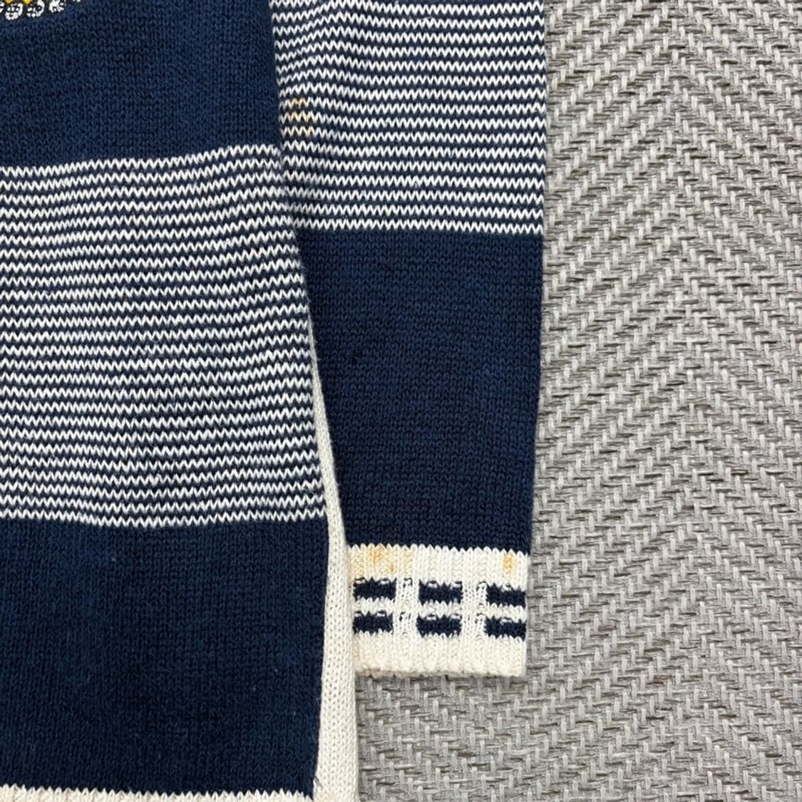 카스텔바쟉 그래픽 니트 v1944 상품이미지5