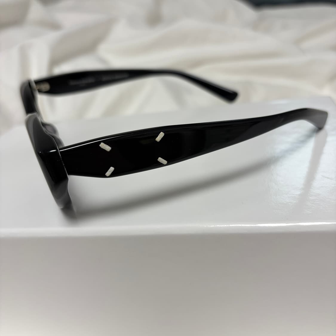 젠틀 몬스터 x 메종 마르지엘라 MM108 블랙 블랙 상품이미지7