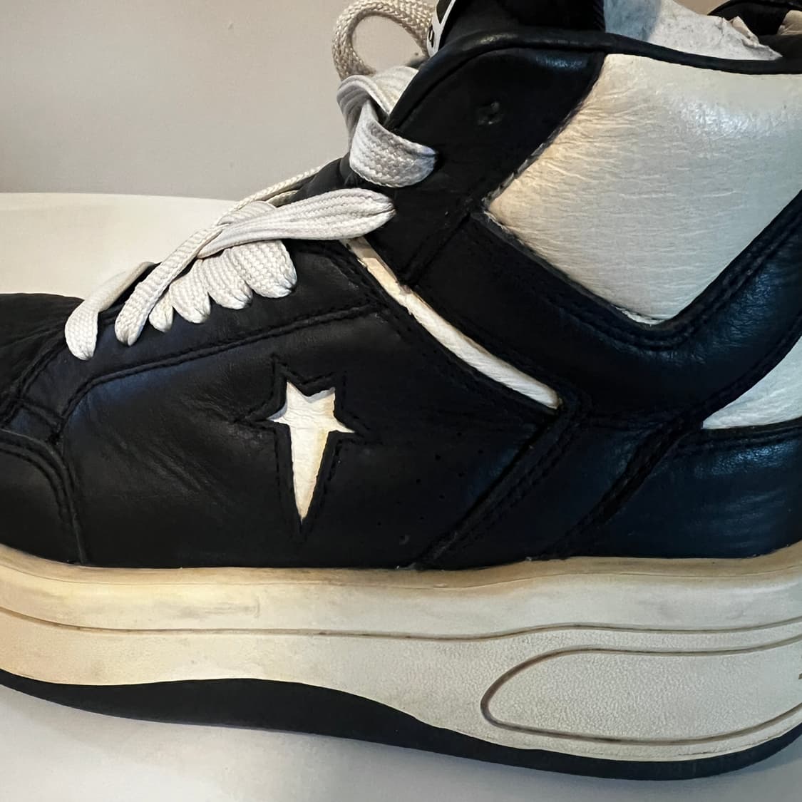 컨버스 x 릭 오웬스 다크쉐도우 터보웨폰 블랙 크림  상품이미지4