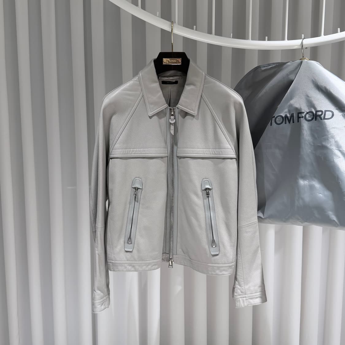 (A+/50) / 톰포드 레더 트리거 봄버 블루종 자켓 상품이미지1
