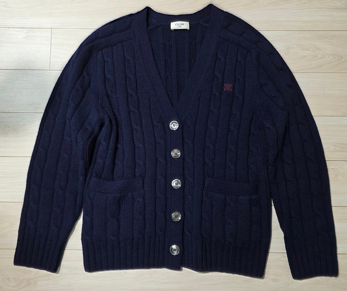 셀린느 캐시미어 네이비 케이블 가디건 xs 여자용!!! 상품이미지3