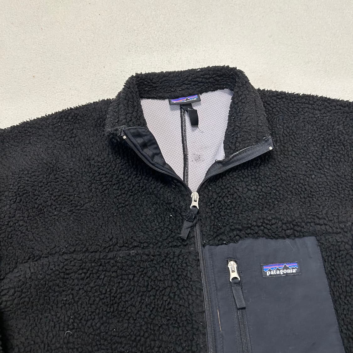 Patagonia Black Retro Fleece 상품이미지5