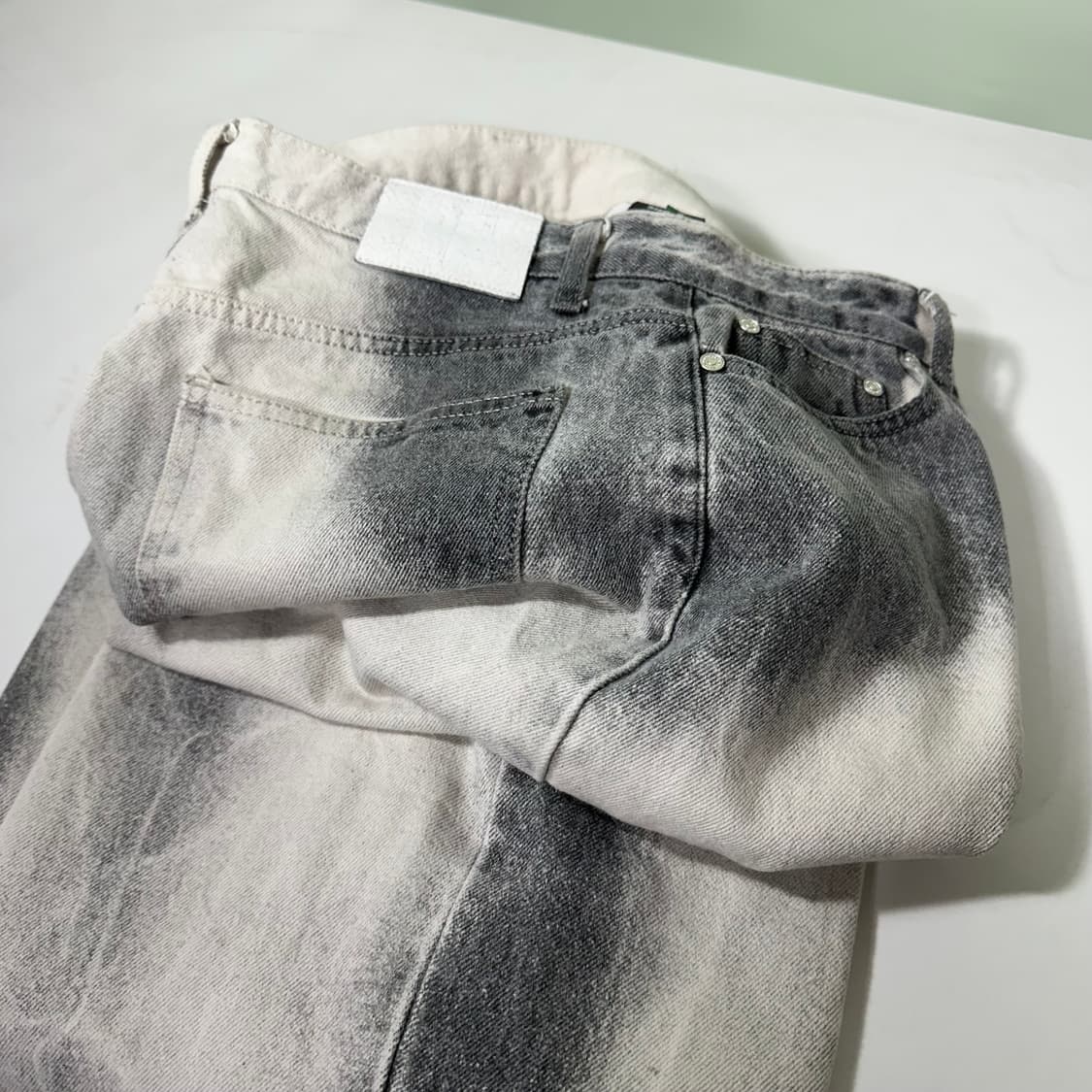 S-M 디엔에스알 DNSR 와이드핏 블리치 데님팬츠 상품이미지1