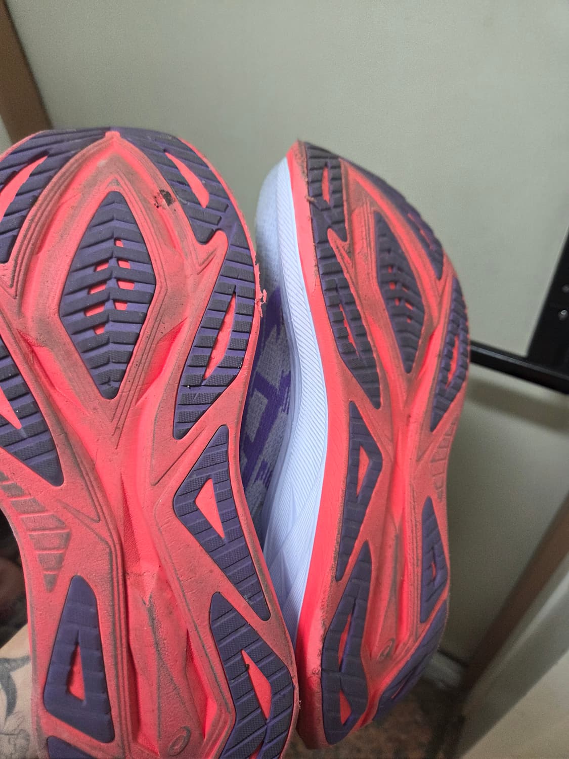 아식스 슈퍼블라스트2 270 사이즈 상품이미지2