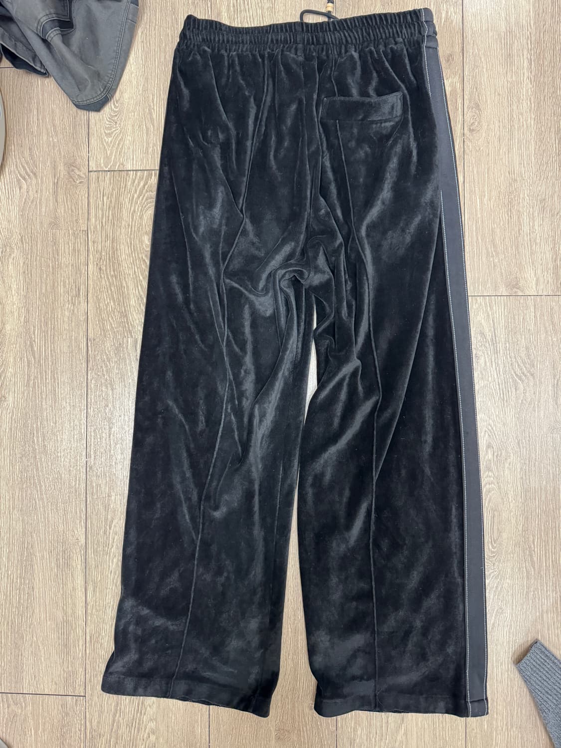 폴리테루 옵스큐라 트랙팬츠 상품이미지3