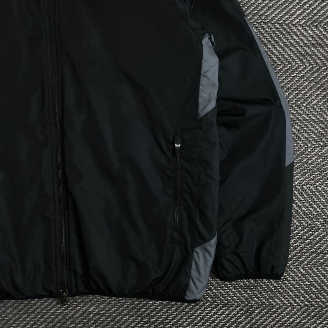 나이키 스톰핏 스우시로고 올드스쿨 배색 자켓y 3004 상품이미지3