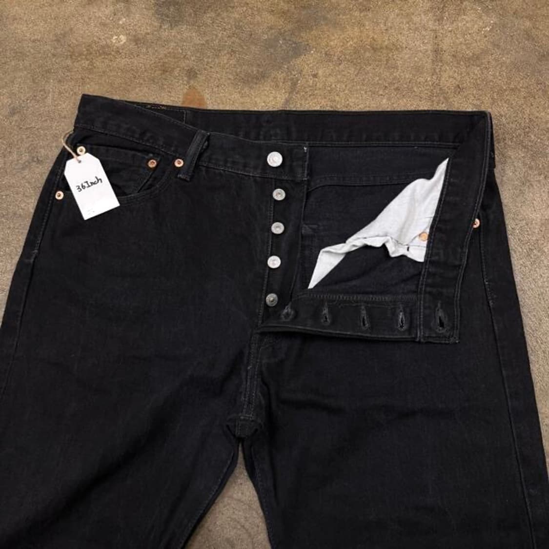 Levi’s 501 Black Straight Fit Denim Pant 상품이미지3