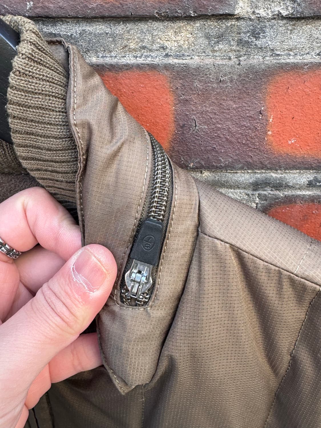 카스텔바작 유틸리티 패딩 베스트  상품이미지7