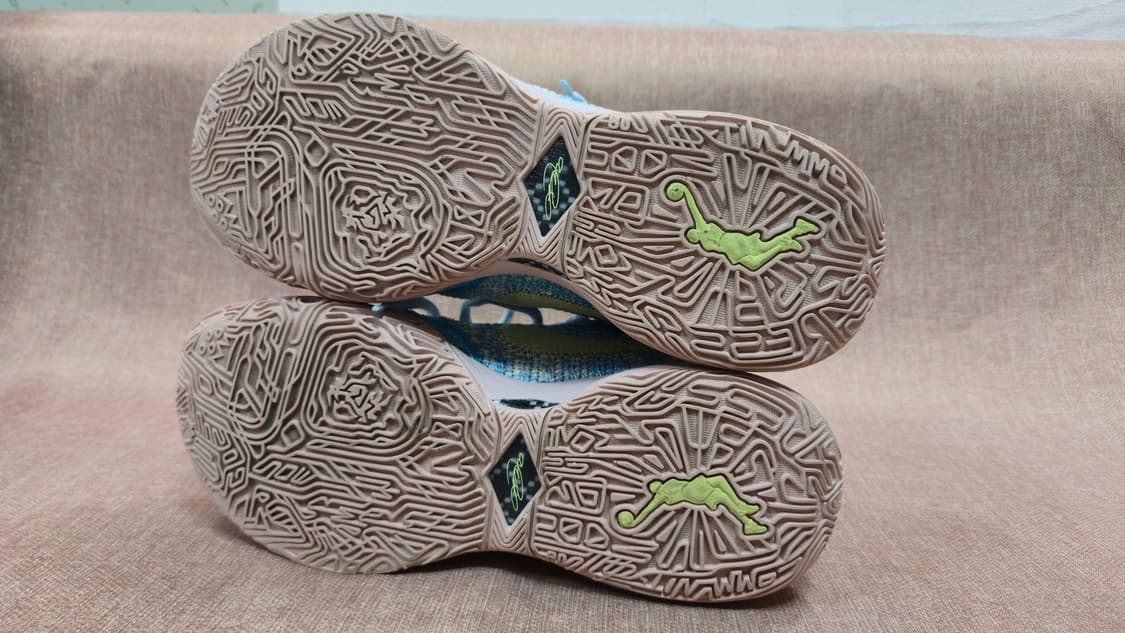 나이키275mm- 르브론 20 ASW EP 블루 라이트닝 코코넛 밀크 상품이미지6