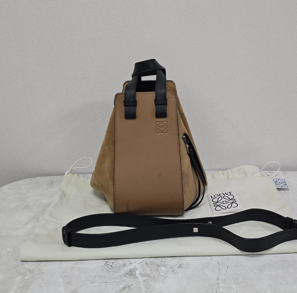 로에베 해먹백 스몰 판매 상품이미지1