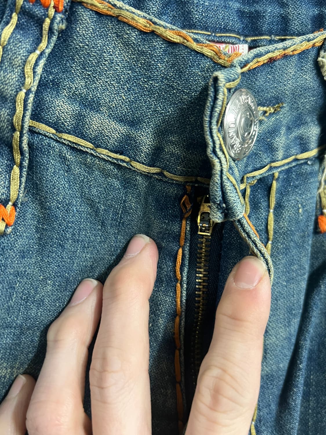 True Religion트루릴리전 로건 슈퍼 T 나팔핏 부츠컷 데님 팬츠 상품이미지7