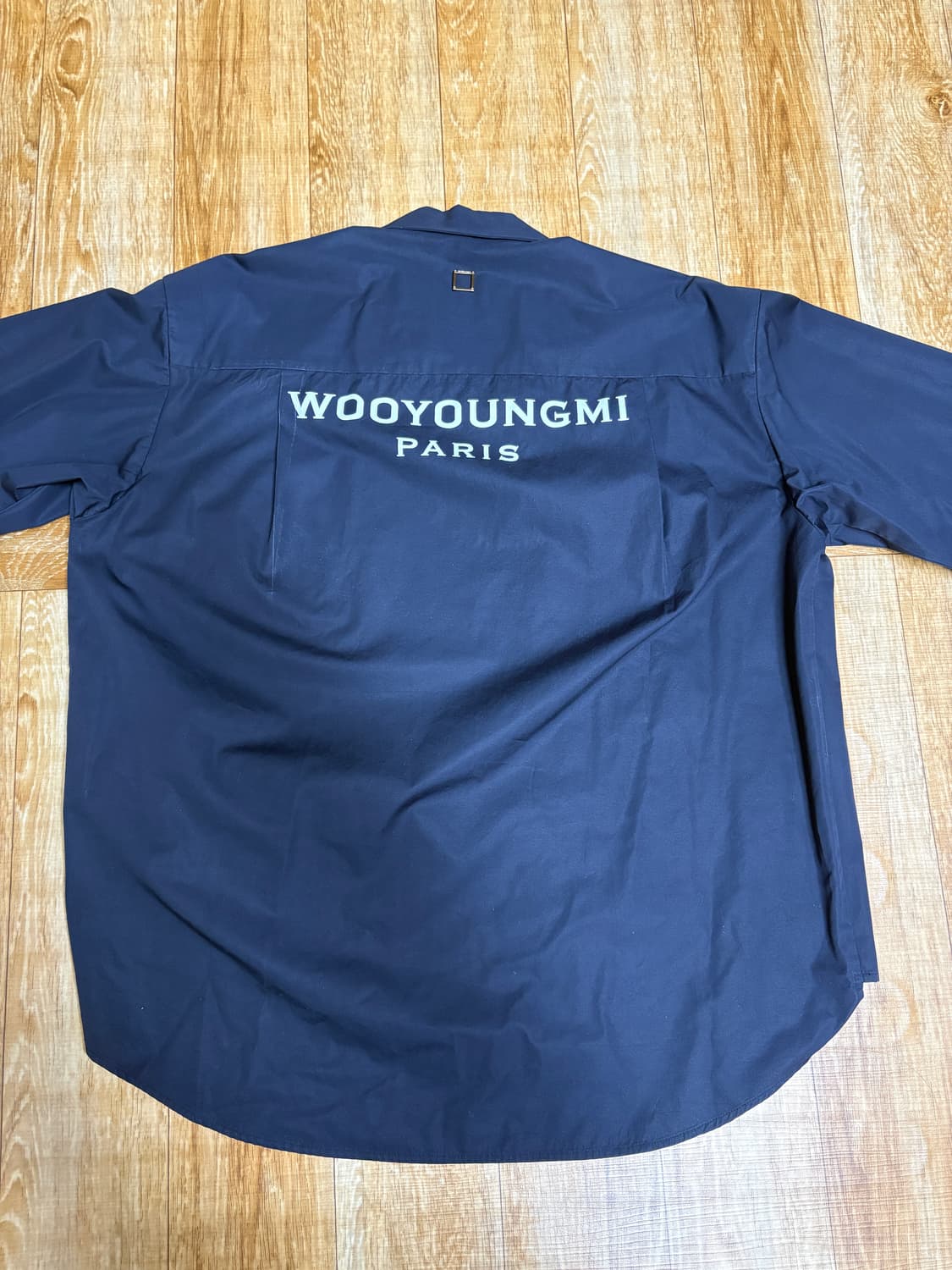 [44] 우영미 백로고 셔츠 상품이미지4