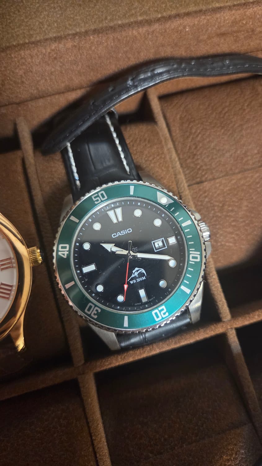 카시오 MDV 106 녹새치 상품이미지1