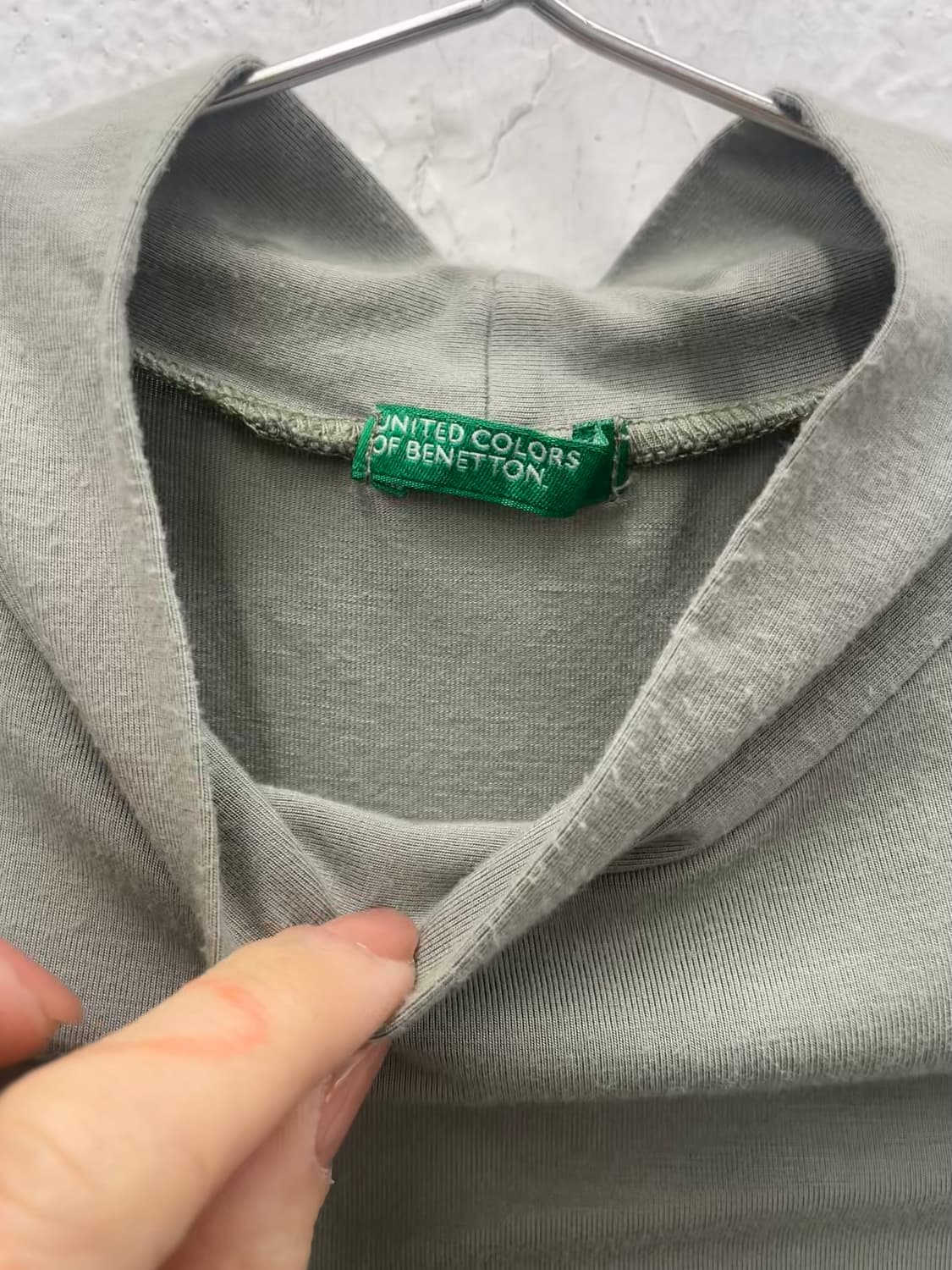 베네통 페일그린 반폴라 반팔 티셔츠 상품이미지2