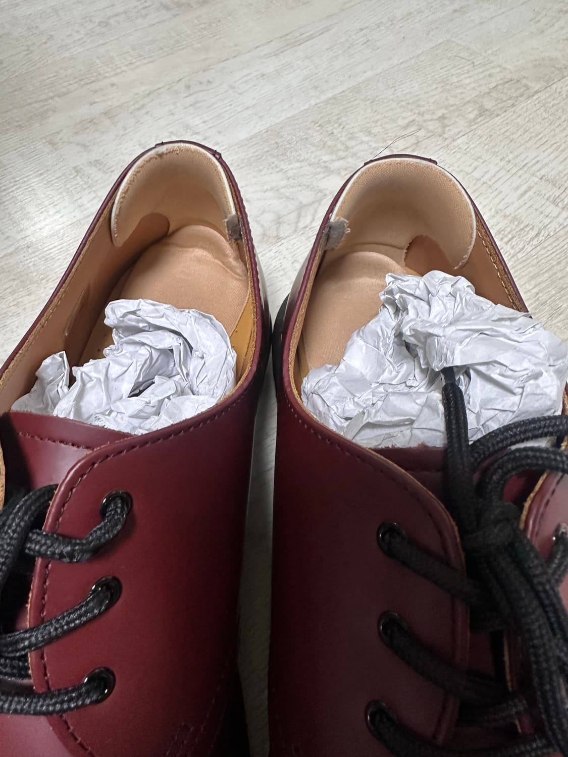 닥터마틴 1461 스무스 체리레드 uk10 새상품급 상품이미지4