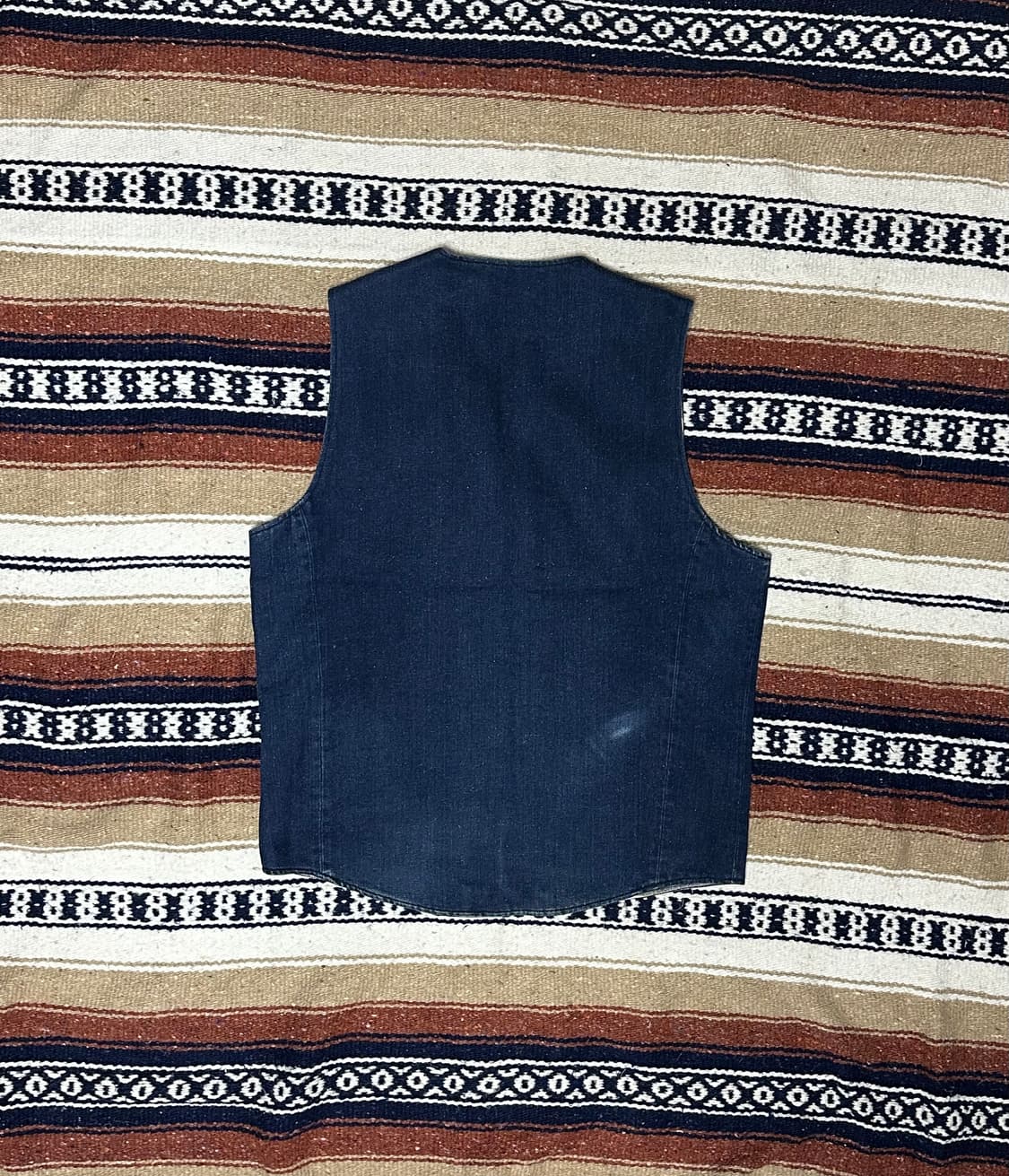 [위어도] •Weirdo Mail Order Vest 상품이미지4