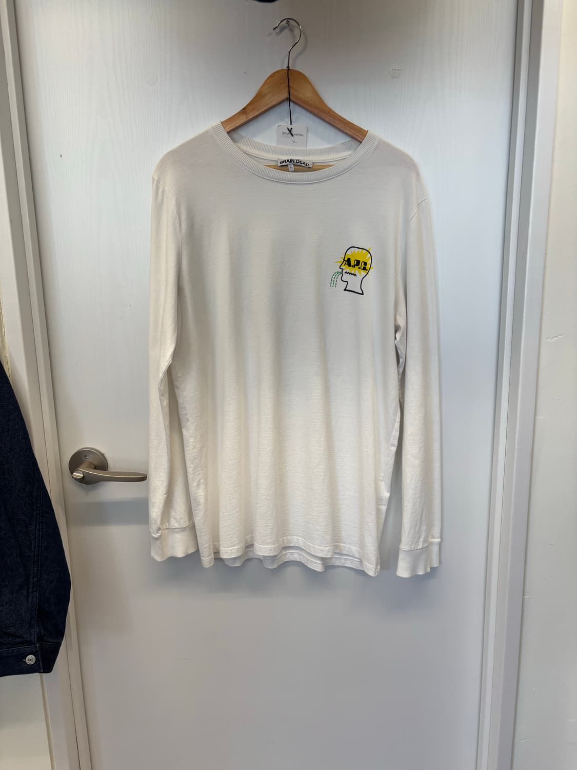 A.P.C x brain dead long sleeve 상품이미지1