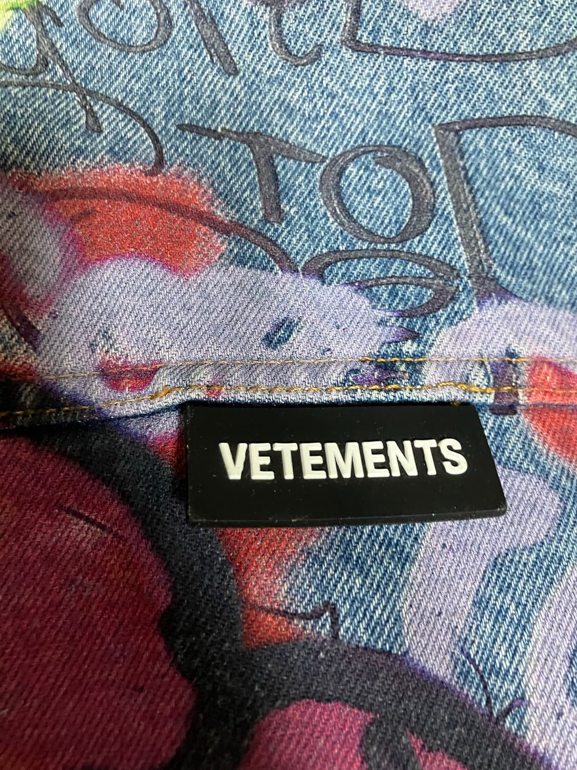 Vetements 21ss graffiti denim jacket베트멍 상품이미지5