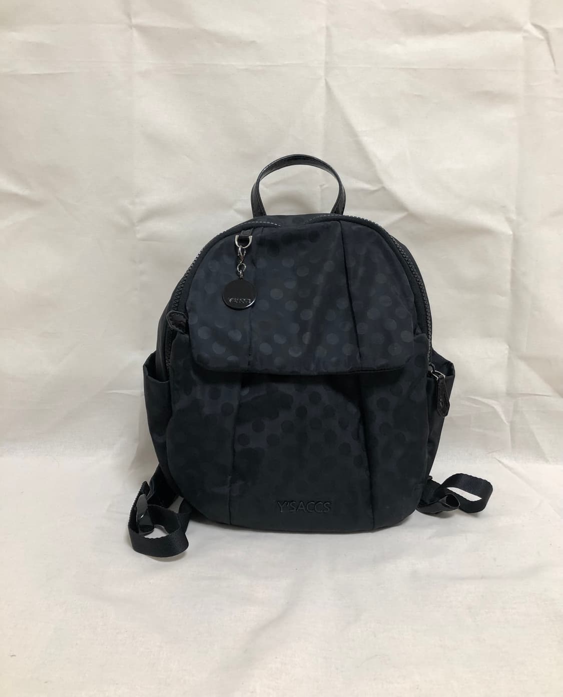 Y’saccs dot backpack(black) 상품이미지1
