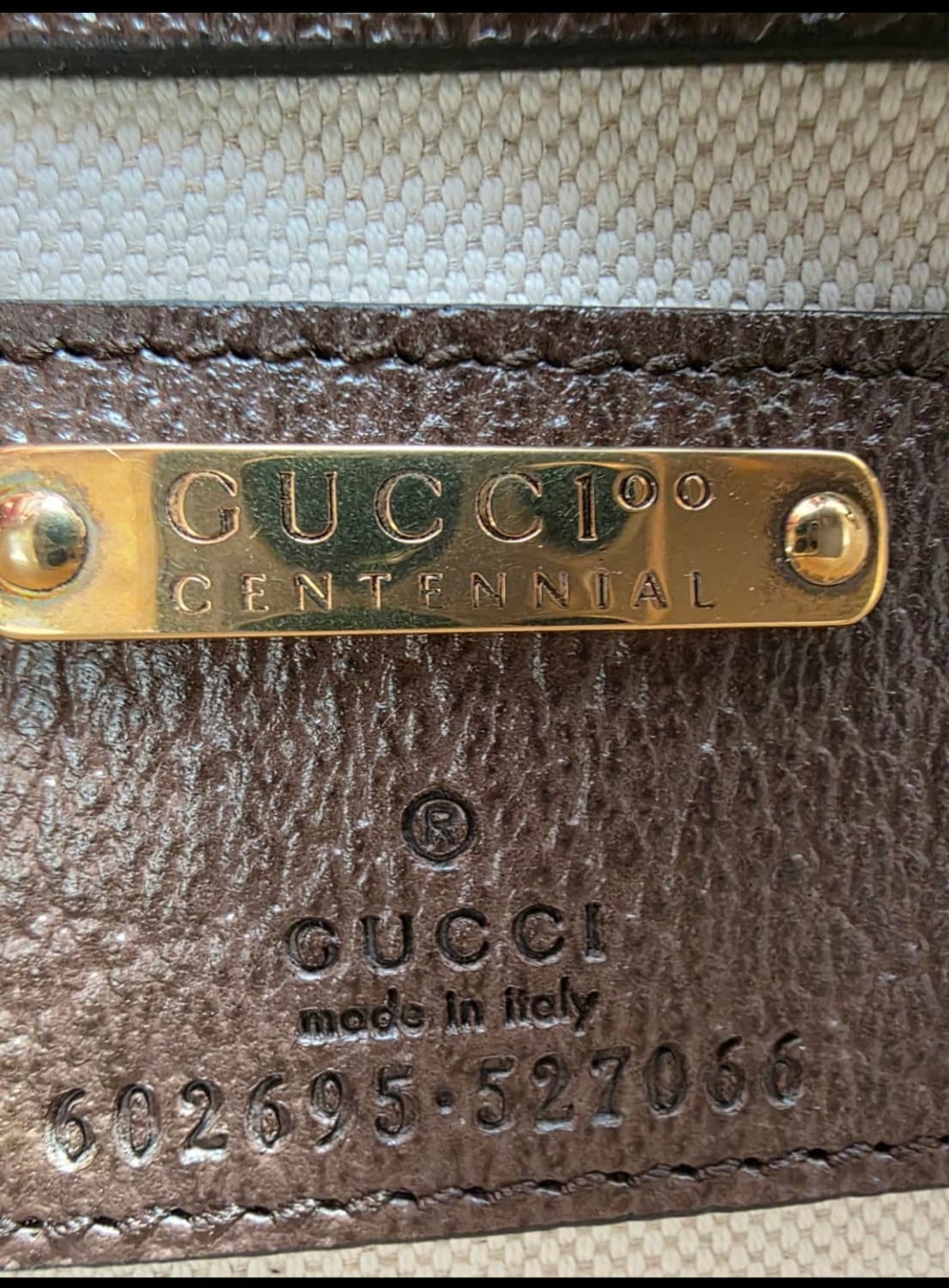 GUCCI 100주년 한정판남자가방백ㅡ정상가130만원ㅡ착용샷첨부 상품이미지3