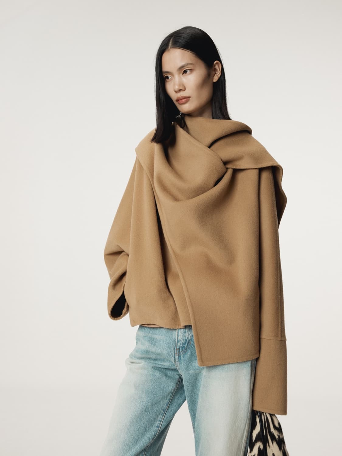 렉토 RECTO 핸드메이드 머플러 코트 베이지 상품이미지2