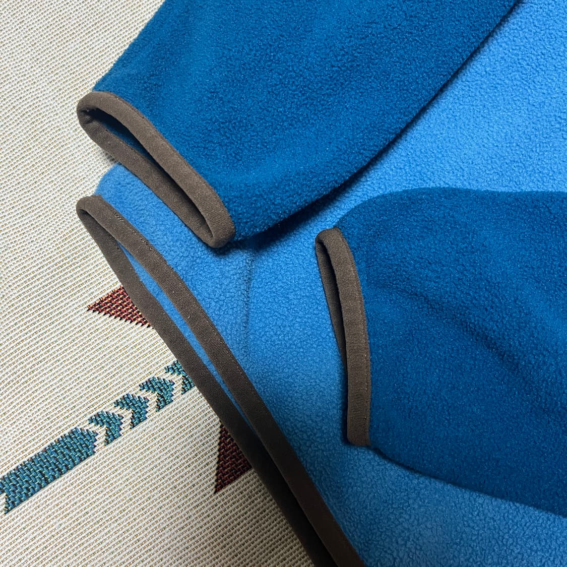 파타고니아 신칠라 스냅티 M트래비스 스캇 착용 상품이미지3