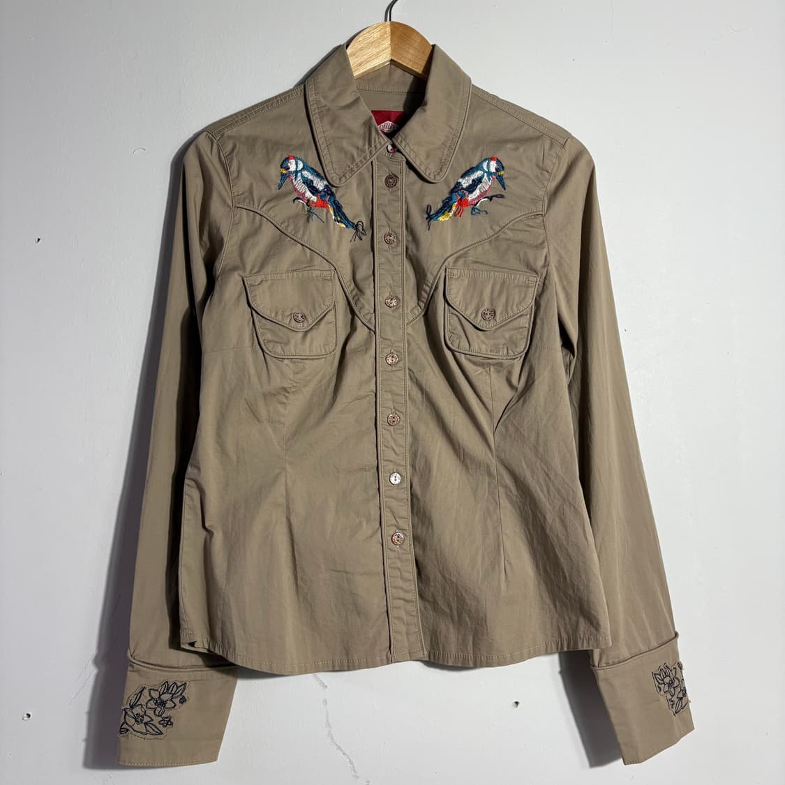 오릴리 자수 포인트 웨스턴 베이지 셔츠 (무료배송) 상품이미지1