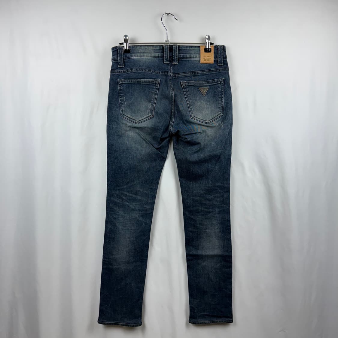 (29) 게스 슬림핏 데미지 중청 데님 팬츠 상품이미지5