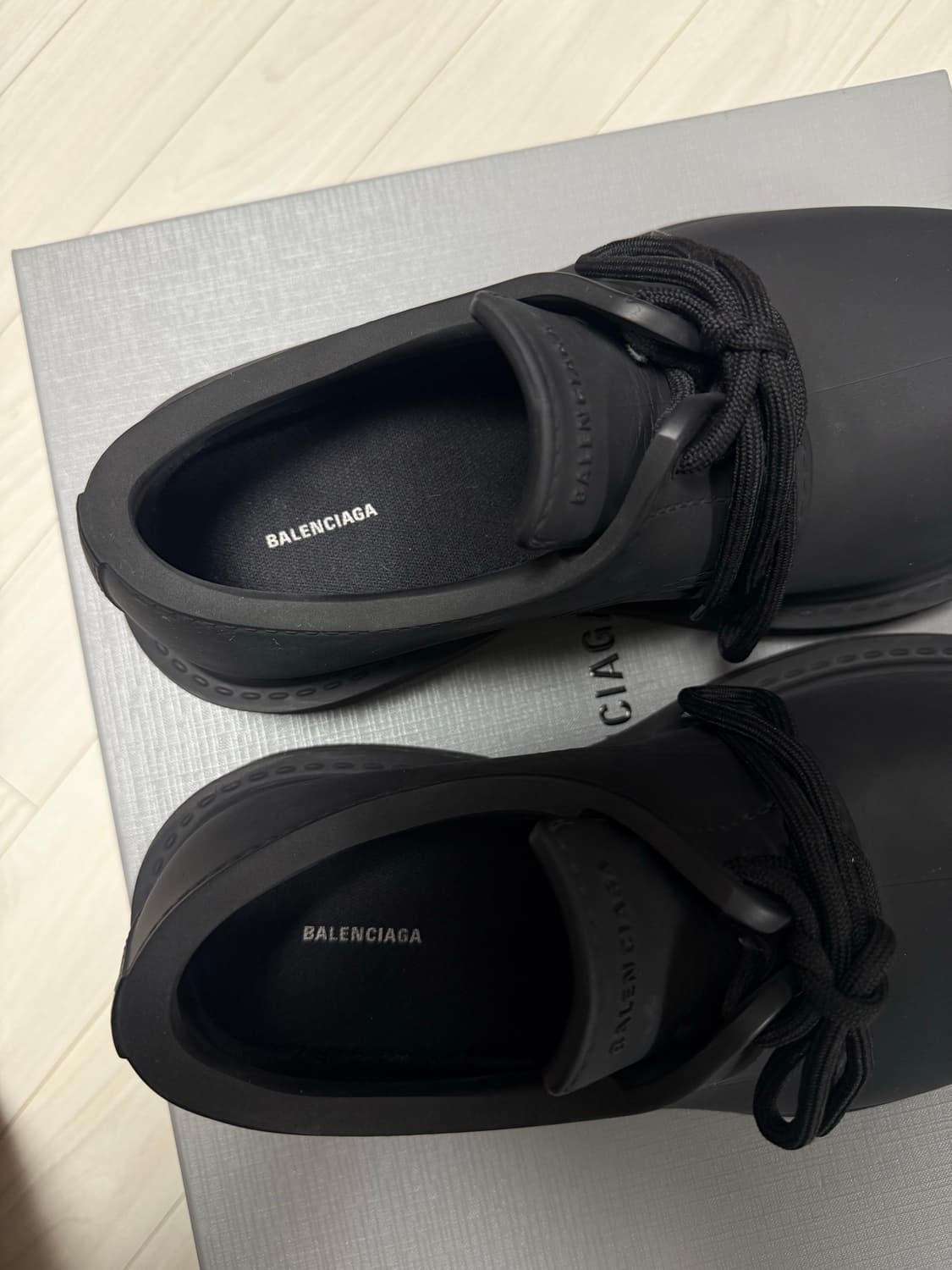 [E40]발렌시아가 스테로이드 더비 팝니다 상품이미지3