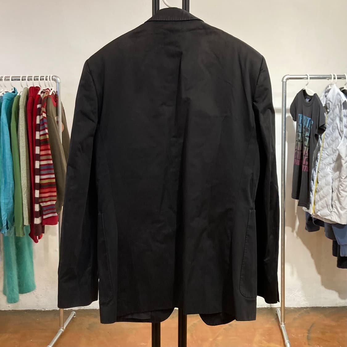 Burberry(버버리) 테일러드 블랙 자켓 / 48 사이즈 상품이미지5