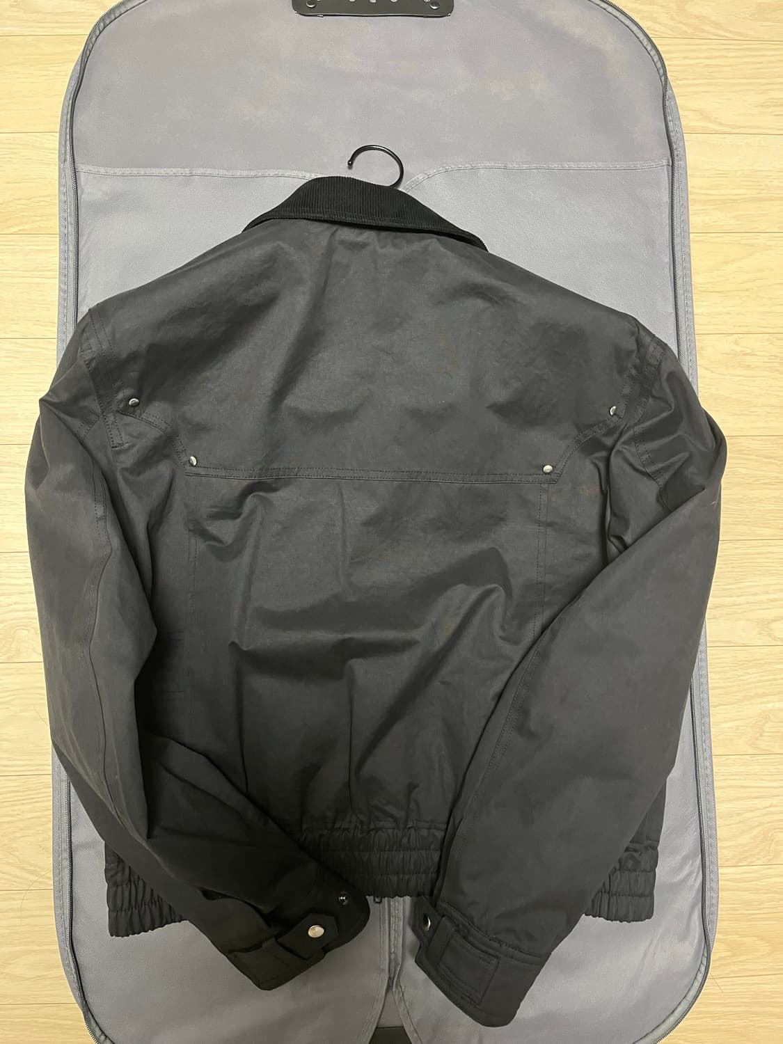 엘무드 체스터 헌팅 블루종 자켓 블랙 44 상품이미지2