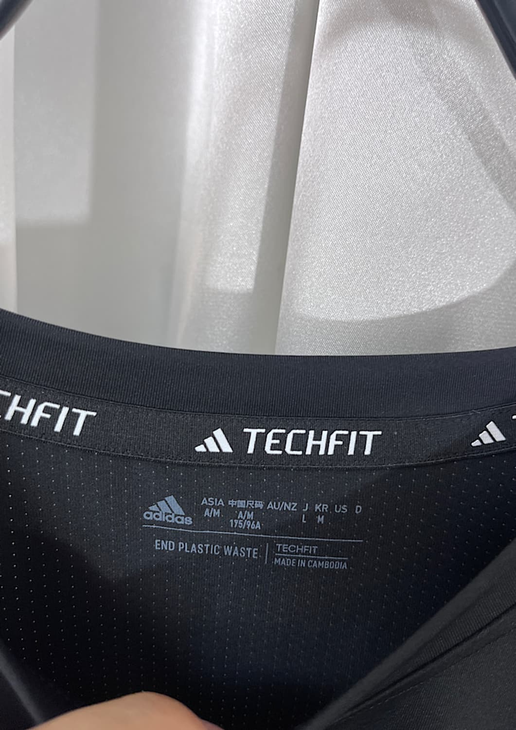 adidas  상품이미지3