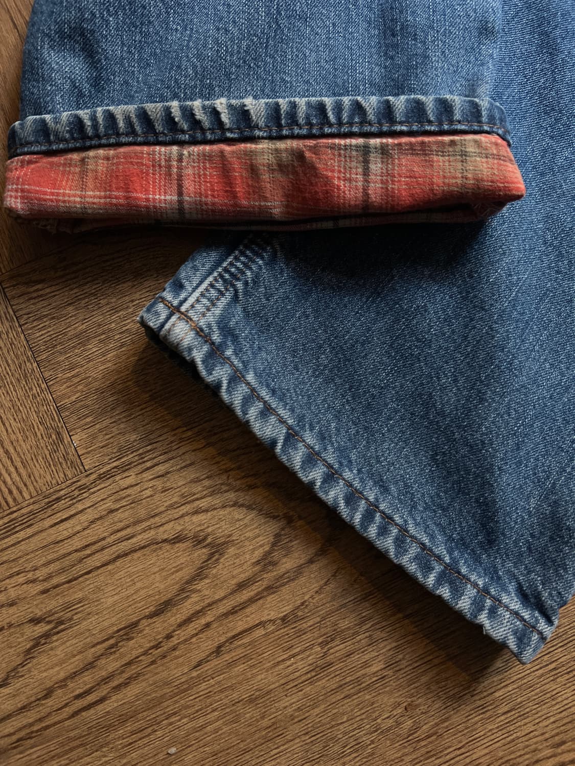 [31]칼하트 USA 체크 라이닝 빈티지 워싱 워크 데님 팬츠 상품이미지4