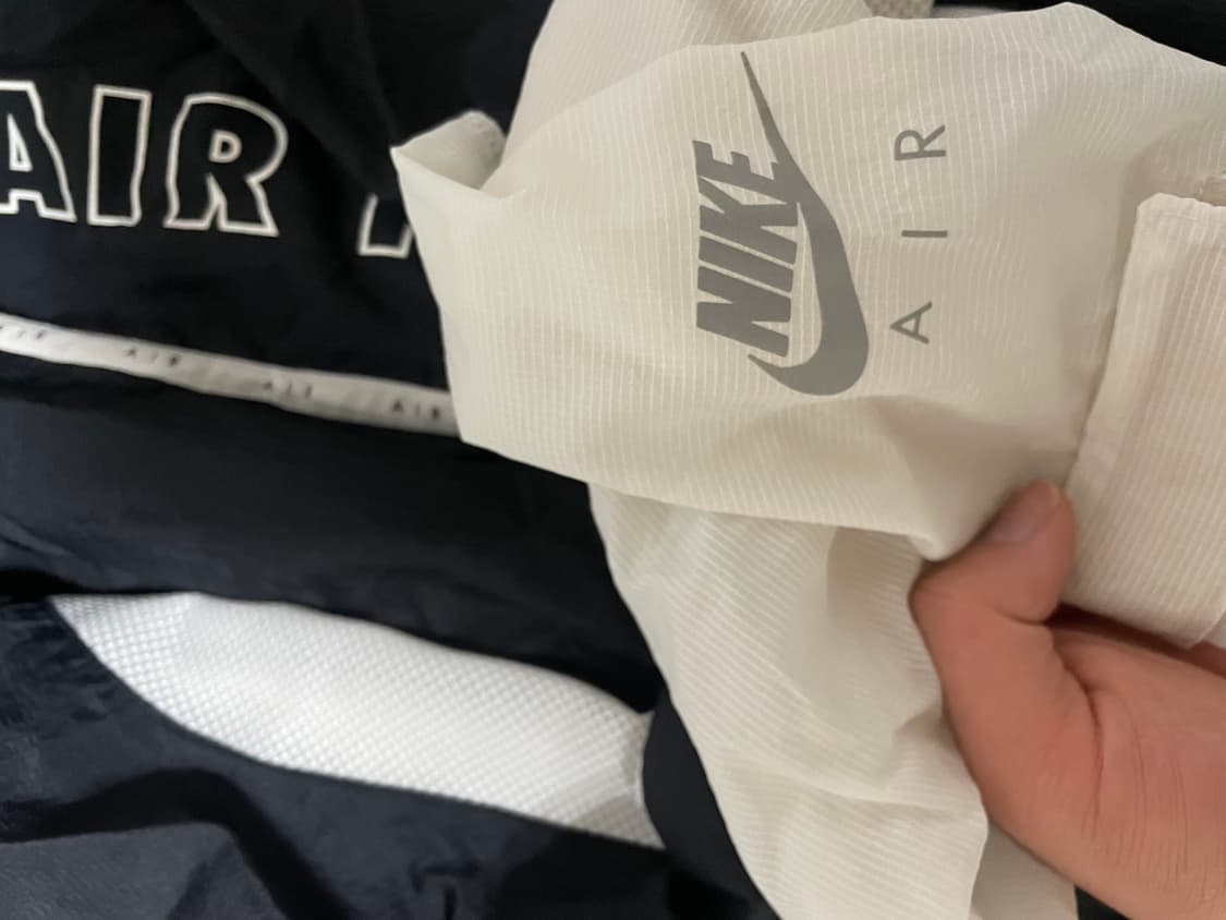 나이키 에어 바람막이  상품이미지2