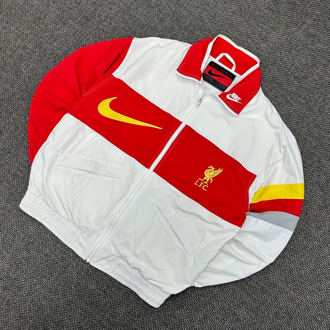 나이키 리버풀 헤리티지 레어템 우븐 바람막이 M 상품이미지3