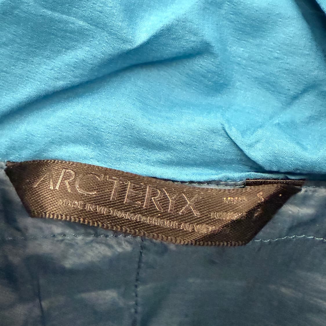 [정품/S] 아크테릭스 파랑색 바람막이 후드 자켓 b17 상품이미지5