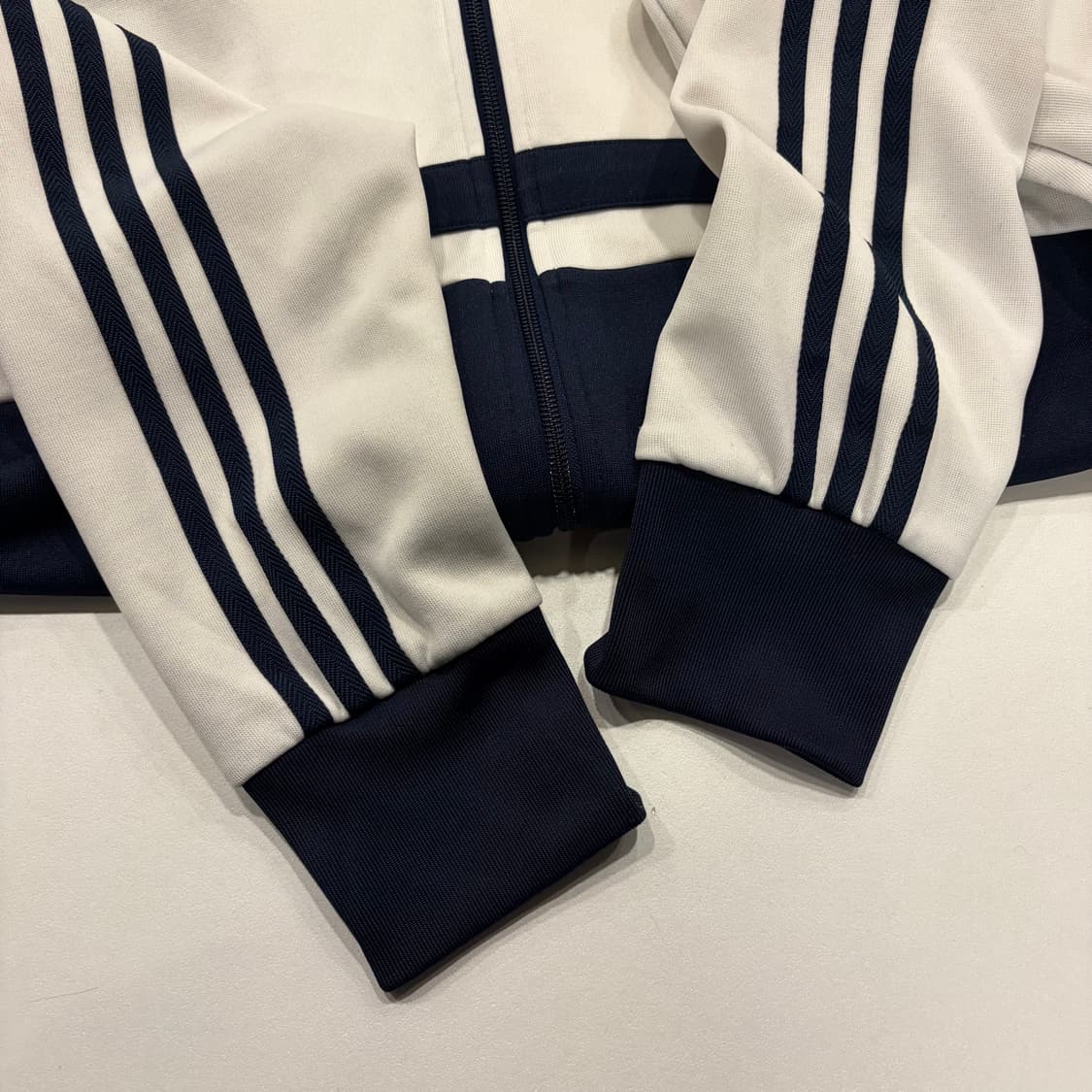 [L] 10s 아디다스 파이어버드 삼선 트랙탑 화이트네이비 B459 상품이미지7