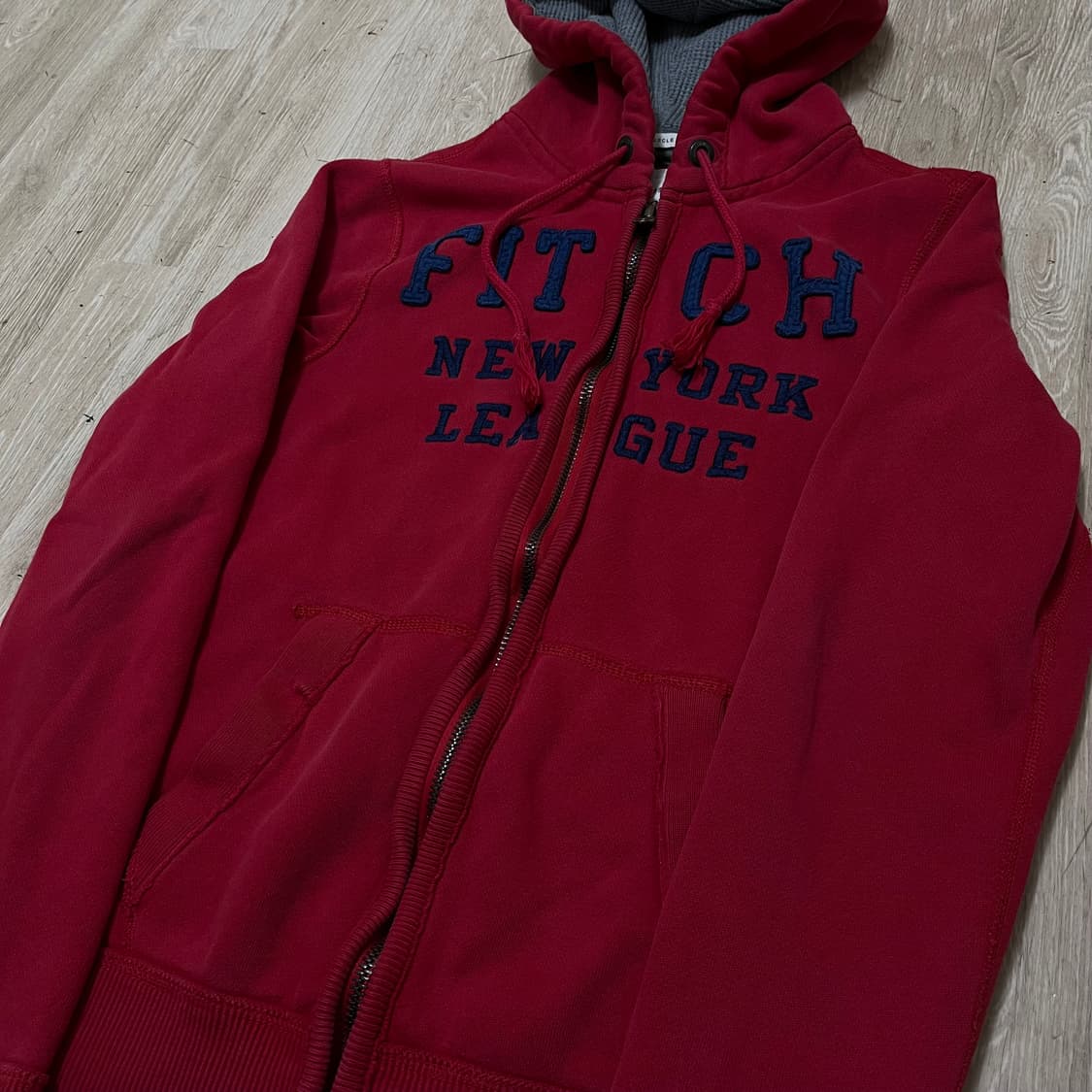 아베크롬비 레드 FITCH 로고 후드 집업 M/95 상품이미지3