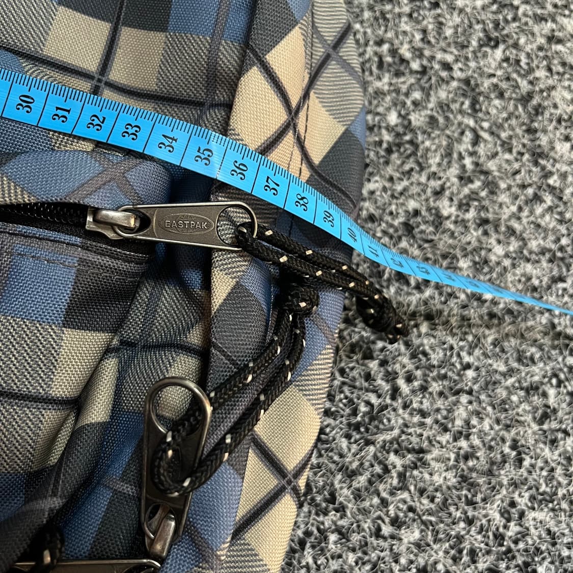 이스트백 체크 백팩 가방 상품이미지7