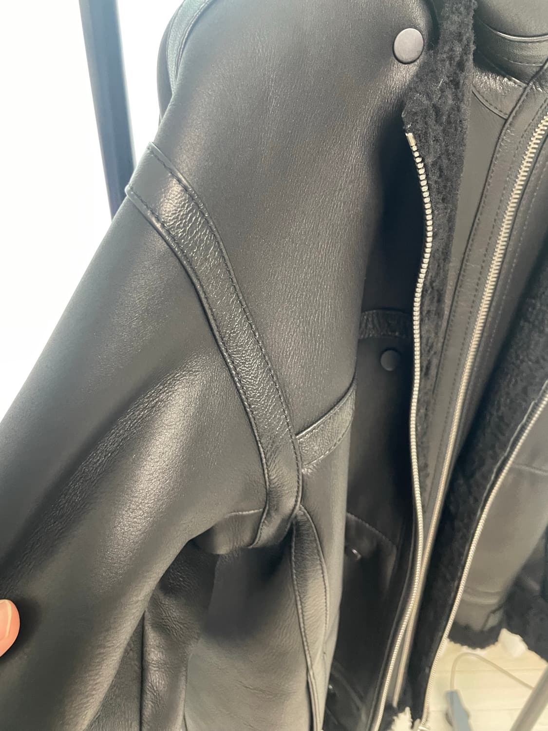 알레그리 양가죽 후드 무스탕 48사이즈 상품이미지2